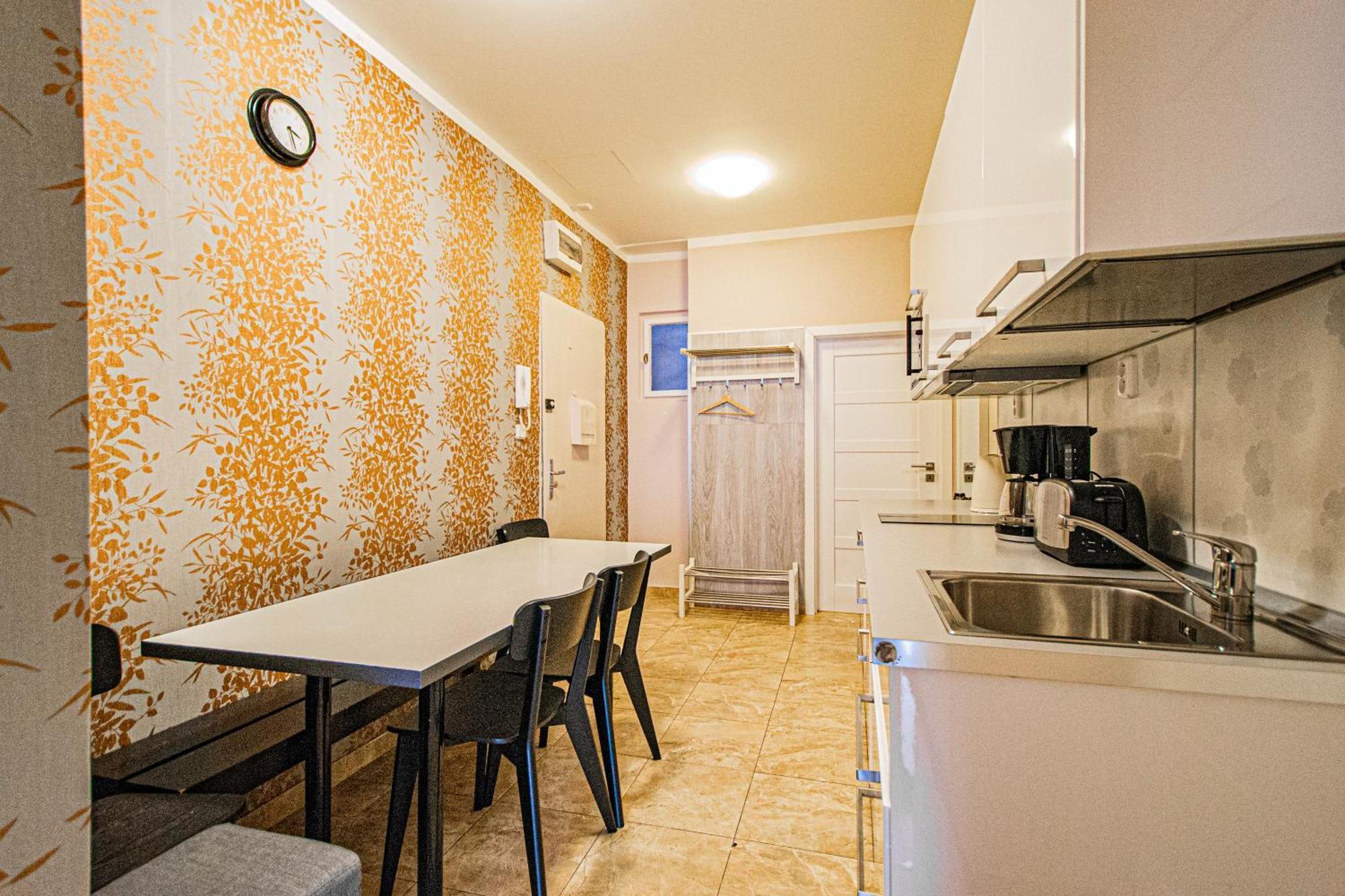 Old Town Rybna Apt By Ruterra Prague Exterior photo